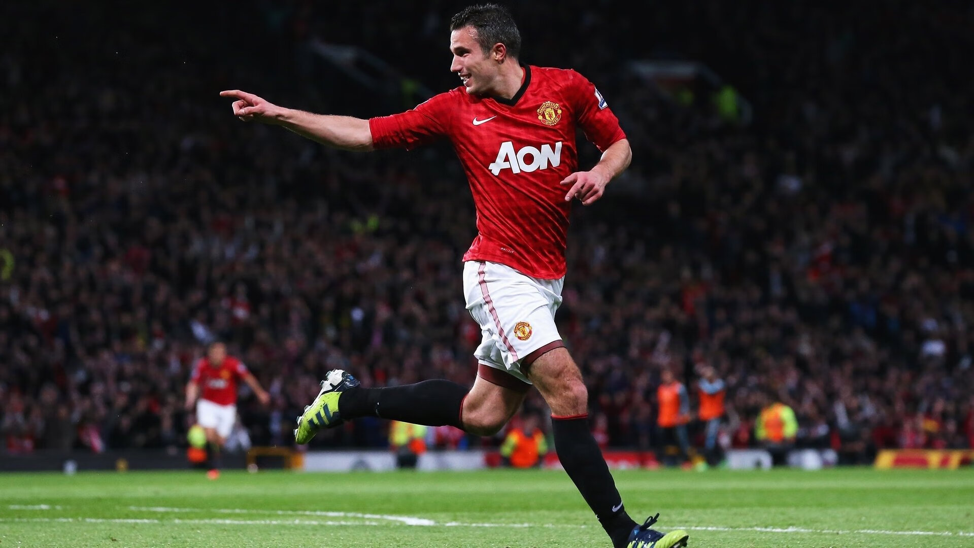 索尔福德城反击迅速，半岛球场冲击保级，索尔福德大学地址