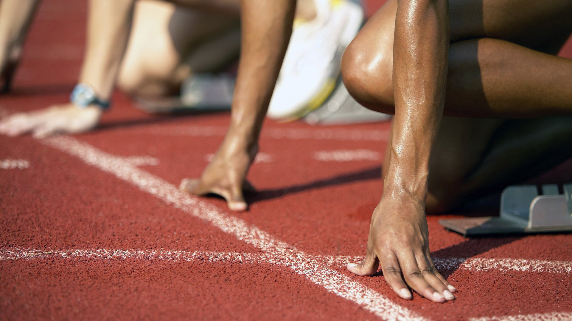 克罗地亚骑手吉塔·日特科维奇在2024年国际马术联合会世界障碍赛中获得第九名，表现出色。